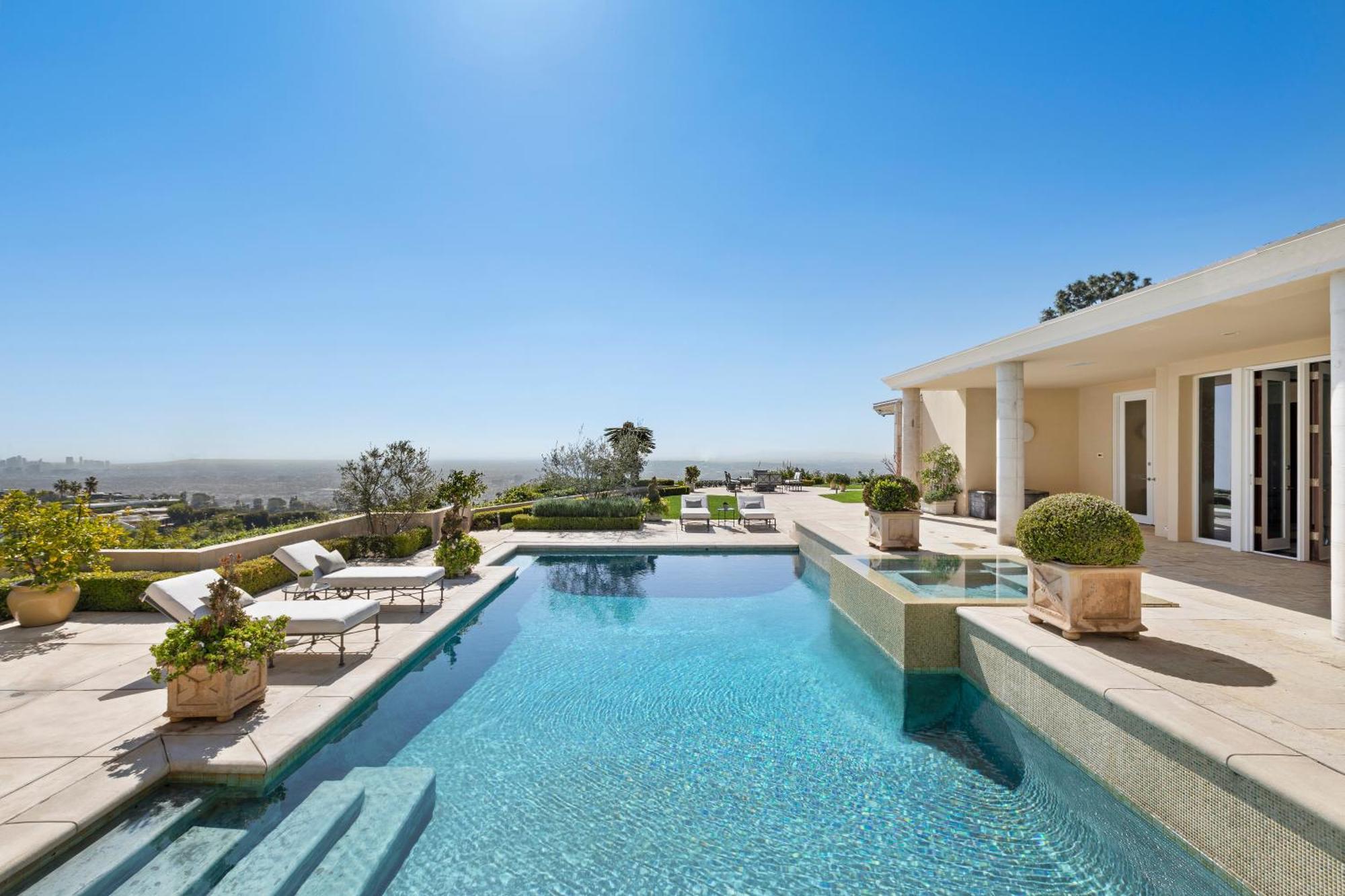 Trousdale Grand Villa Лос Анджелис Екстериор снимка